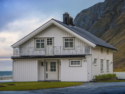 Roofing Maintenance Tips