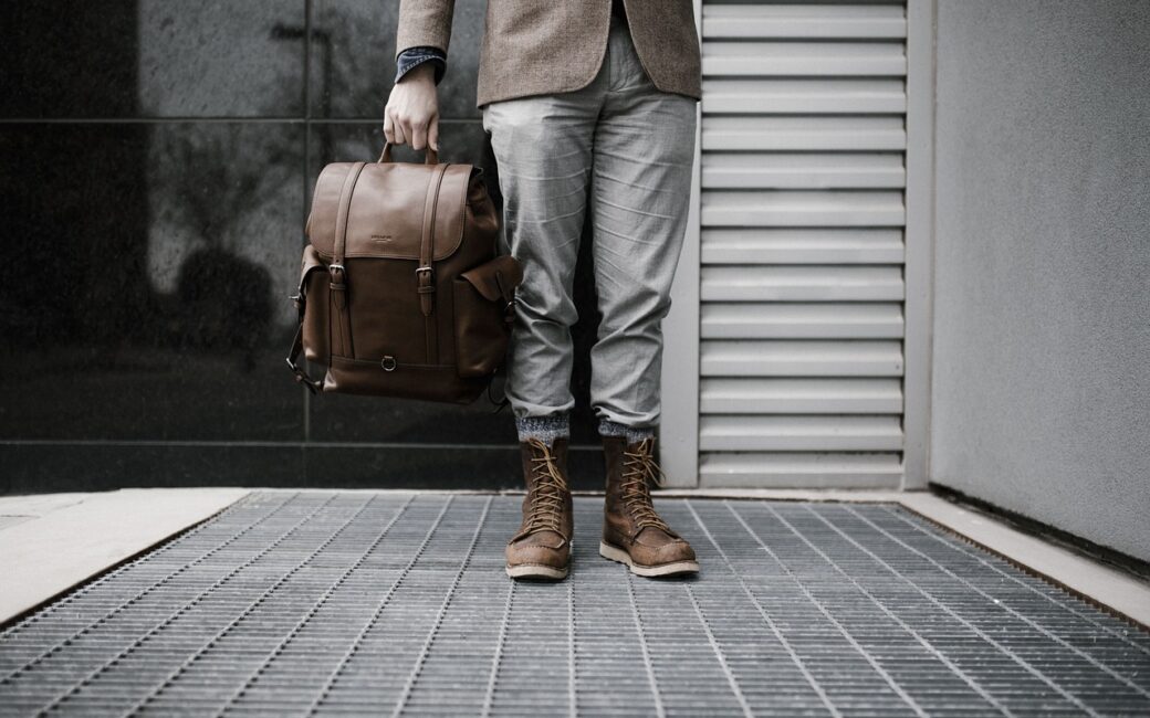 How to Choose Travel Bags for Your Hawaii Trip